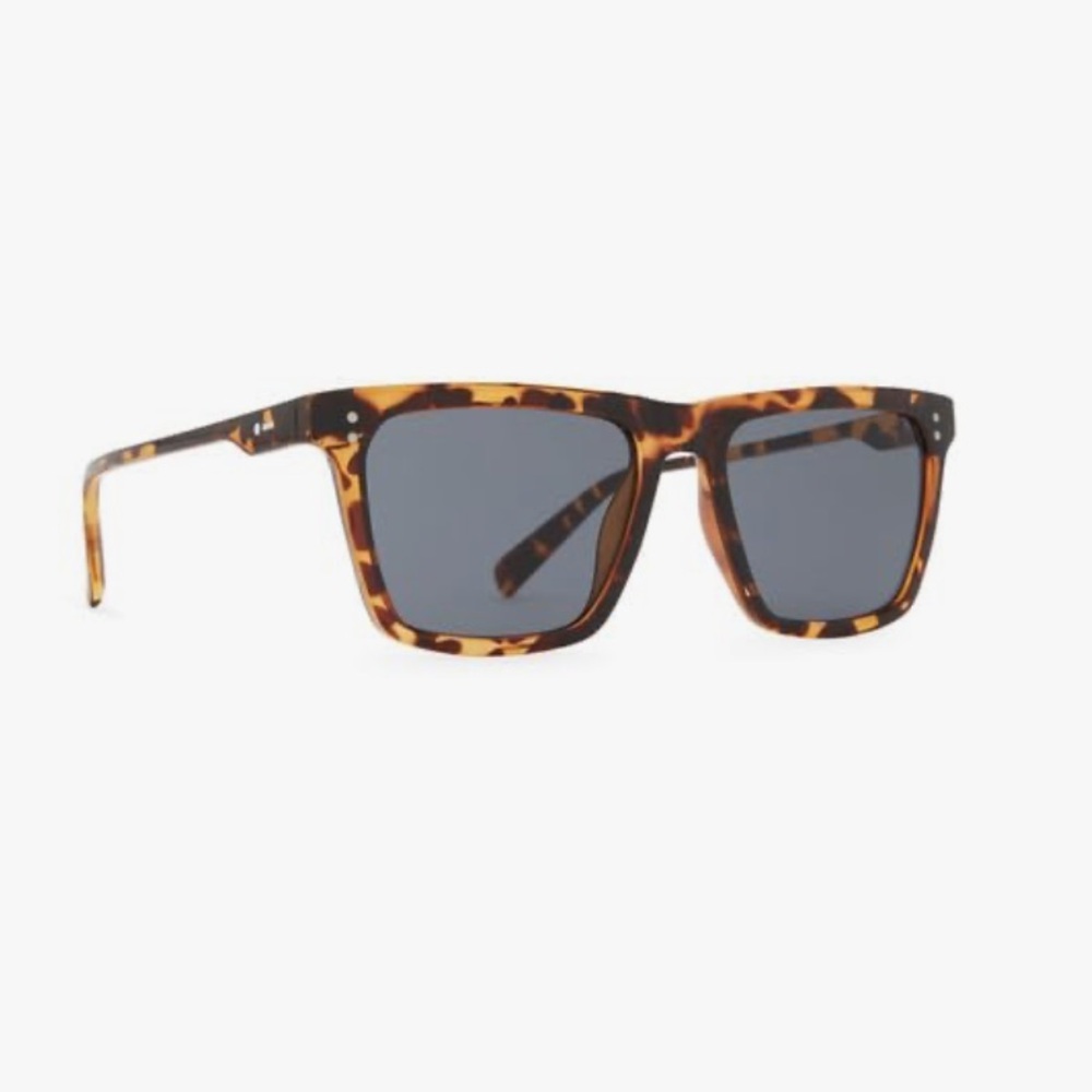 Dot Dash Buzzy Tortoise Shell  Sunglasses UV 400 NWT
